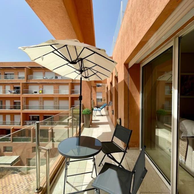 Appartement Centre Gare Gueliz Chic Et Cosy De Marrakech มาร์ราเกช ภายนอก รูปภาพ