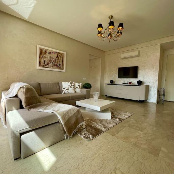 Appartement Centre Gare Gueliz Chic Et Cosy De Marrakech มาร์ราเกช ภายนอก รูปภาพ