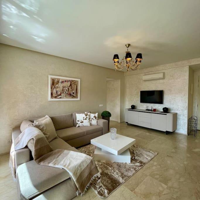 Appartement Centre Gare Gueliz Chic Et Cosy De Marrakech มาร์ราเกช ภายนอก รูปภาพ
