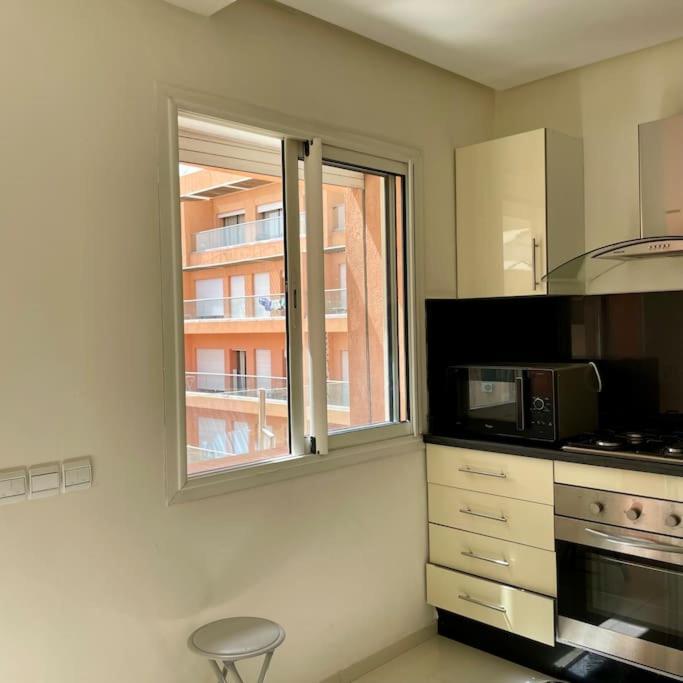 Appartement Centre Gare Gueliz Chic Et Cosy De Marrakech มาร์ราเกช ภายนอก รูปภาพ