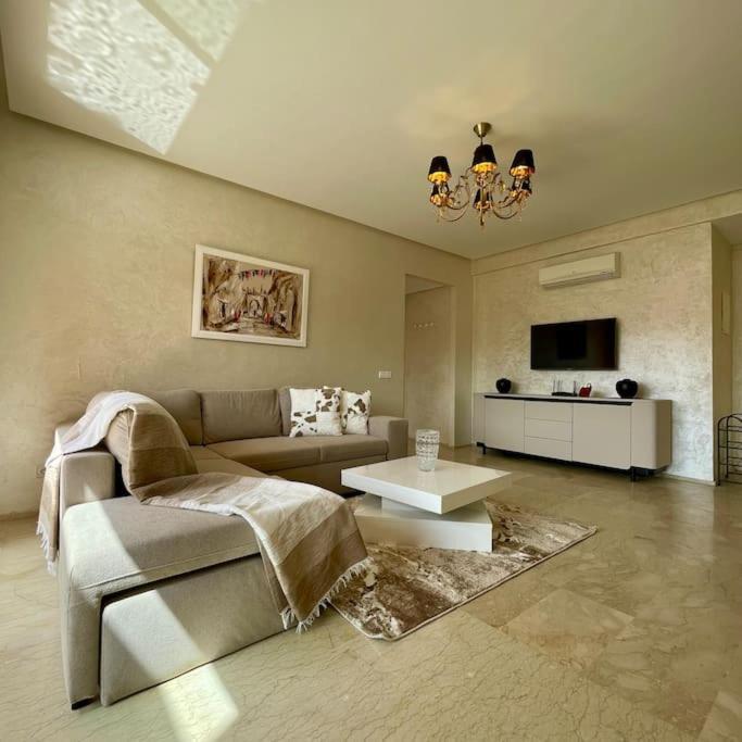 Appartement Centre Gare Gueliz Chic Et Cosy De Marrakech มาร์ราเกช ภายนอก รูปภาพ
